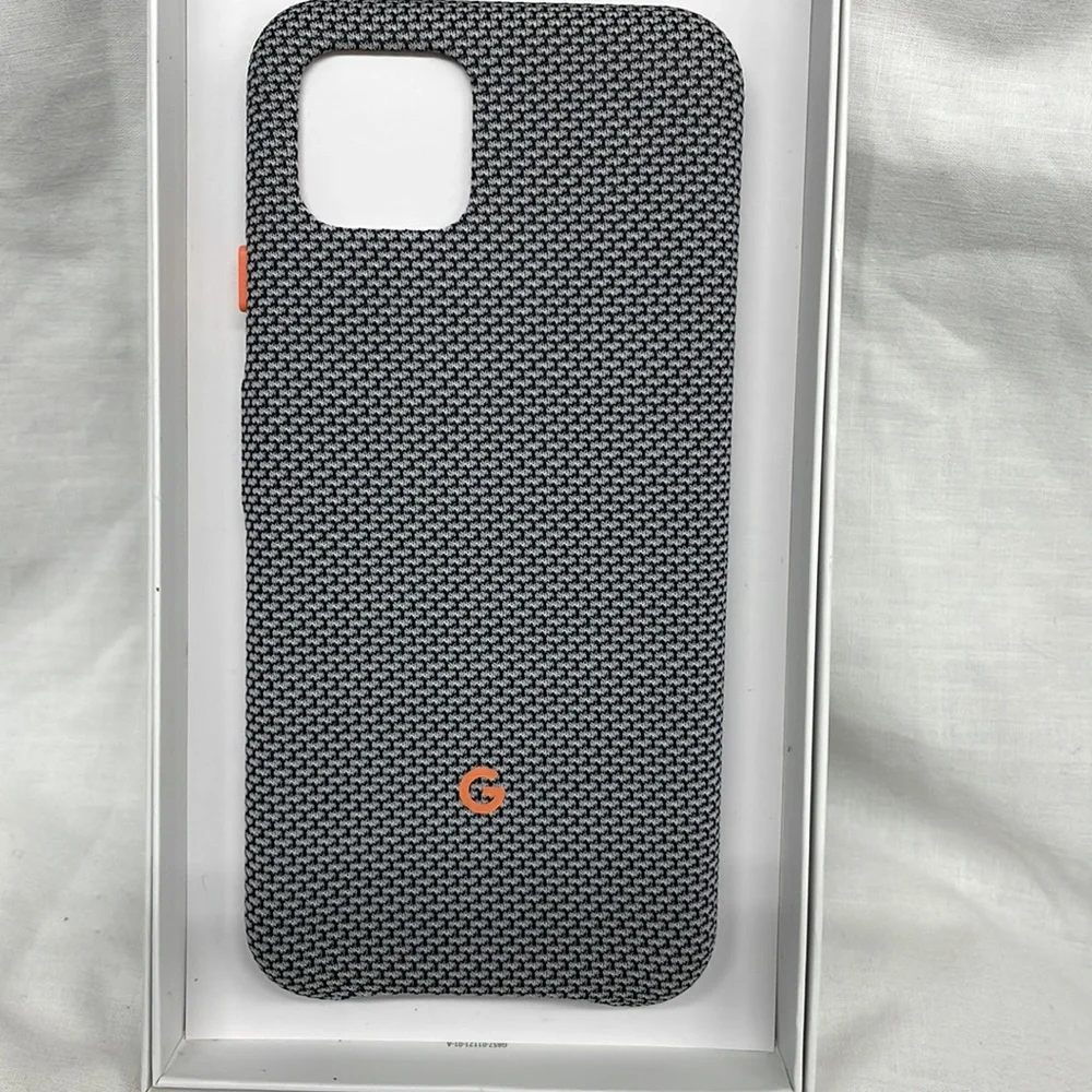 NEW!!! Google pixel 4 fabric sorta-Smokey phone case